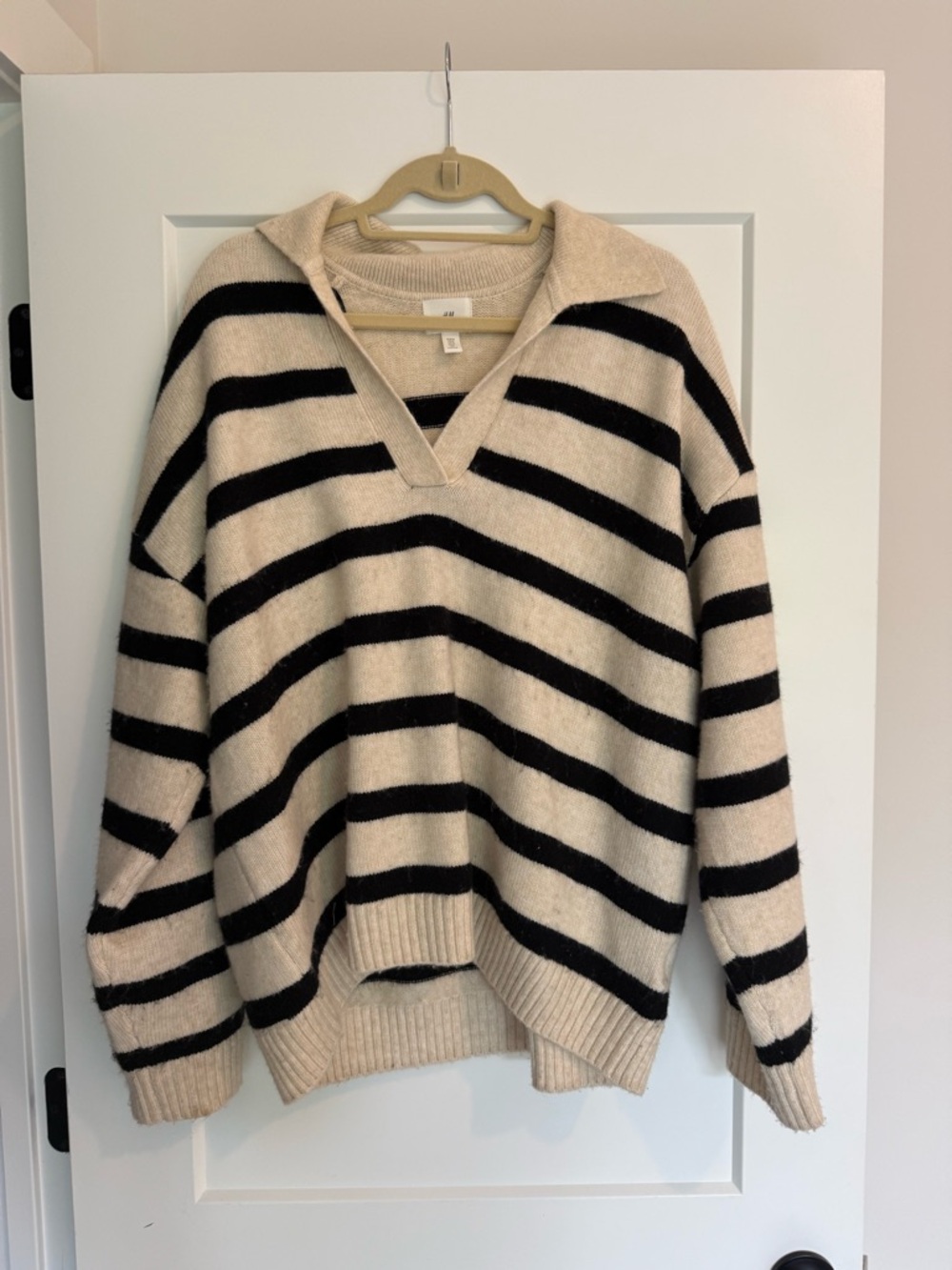 H&M Striped V-Neck Hooded Sweater in Cream and Black
